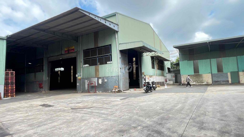 CHO THUÊ XƯỞNG 1900m2 GIÁ THUÊ 150 tr TẠI THUẬN AN