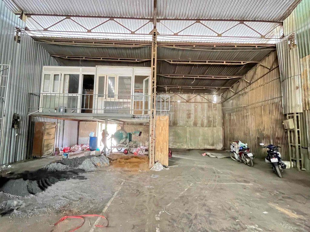 CHO THUÊ XƯỞNG 500m2 TẠI LINH XUÂN