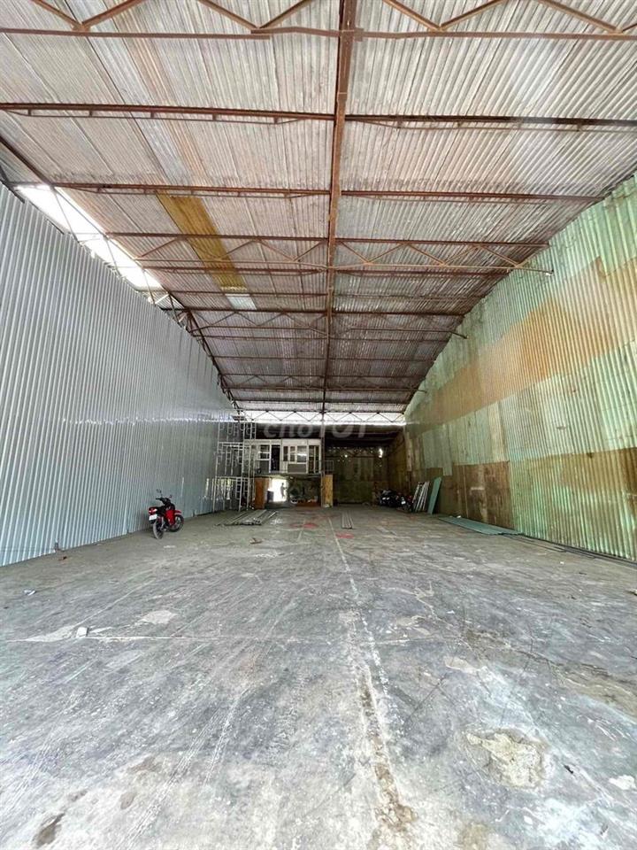 CHO THUÊ XƯỞNG 500m2 TẠI LINH XUÂN