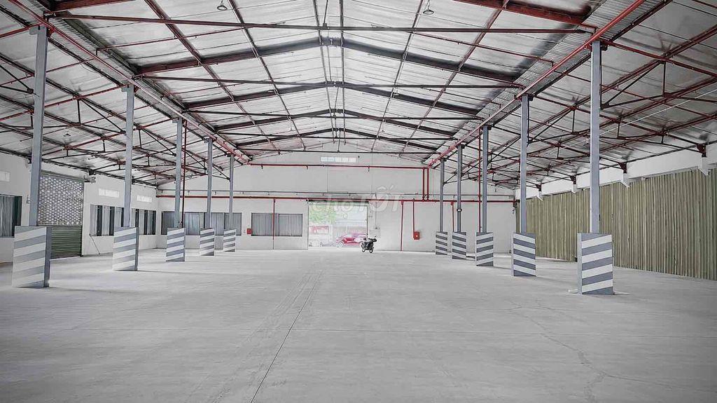 CHO THUÊ KHO 3300m2 PCCC TỰ ĐỘNG , ĐƯỜNG XE CONT CHẠY NGÀY ĐÊM TẠI DĨ