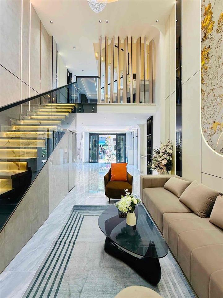 NHÀ XÂY MỚI - XE HƠI VÀO NHÀ