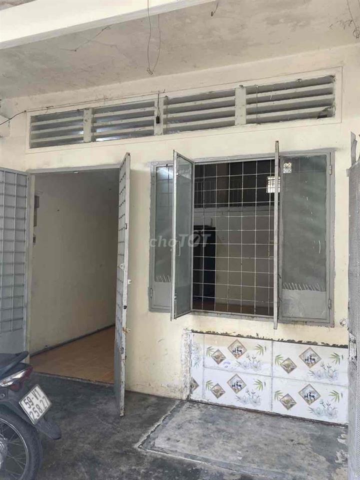 Cho thuê nhà nguyên căn gẫn ngã tư Nguyễn Văn Lượng