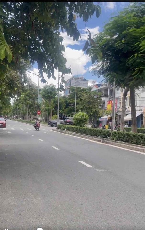 Cho thuê căn góc 2 mặt tiền tiện kinh doanh cà phê