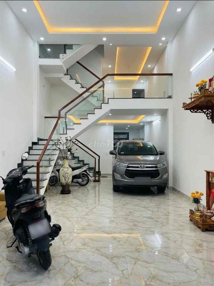 Siêu phẩm Phan Văn Trị - Đối diện Cityland - Ô tô ngủ trong nhà