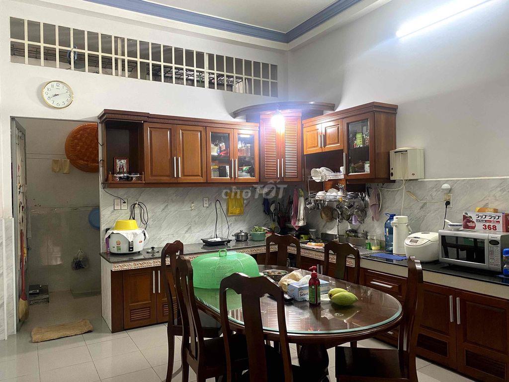 Chính chủ bán nhà mặt tiền đường nội bộ chợ Hạnh Thông Tây