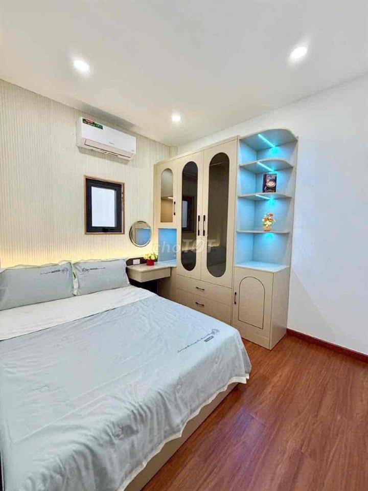 bán nhà lê văn thọ