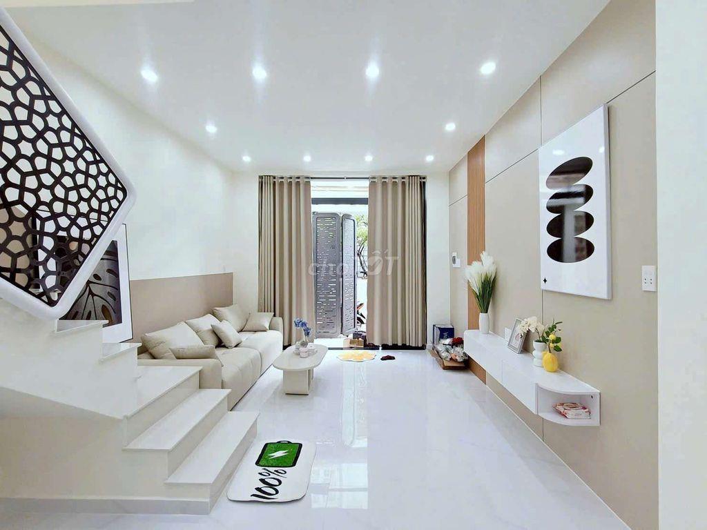 🌹Ngay trung tâm. P11 CoopMart + Uỷ Ban Quận Gò Vấp