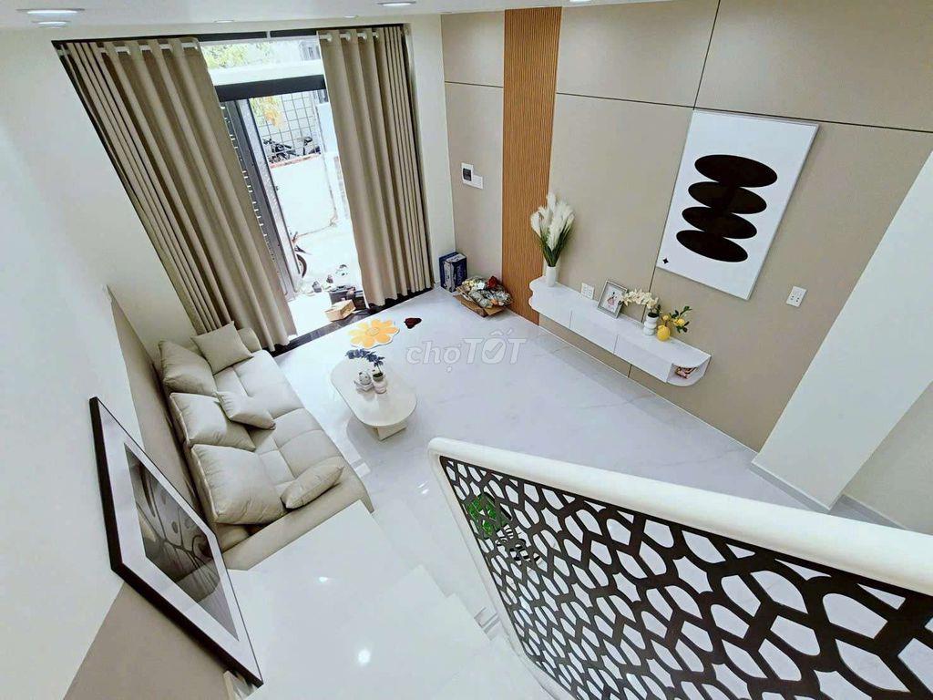 🌹Ngay trung tâm. P11 CoopMart + Uỷ Ban Quận Gò Vấp