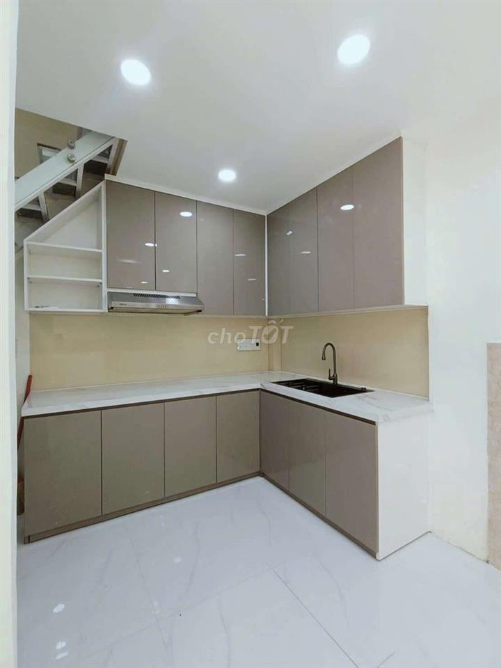 6,2m x 7m.. 1trệt + 1lầu.. Phạm Văn Chiêu.. Gò Vấp