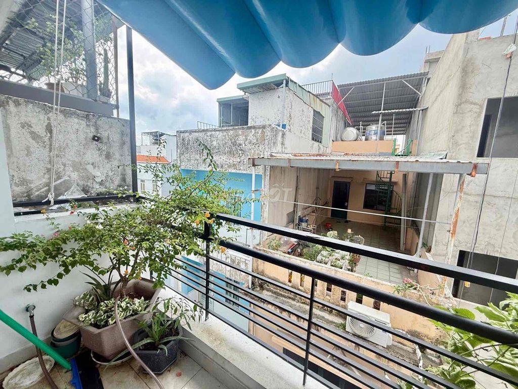 có việc gia đình cần bán