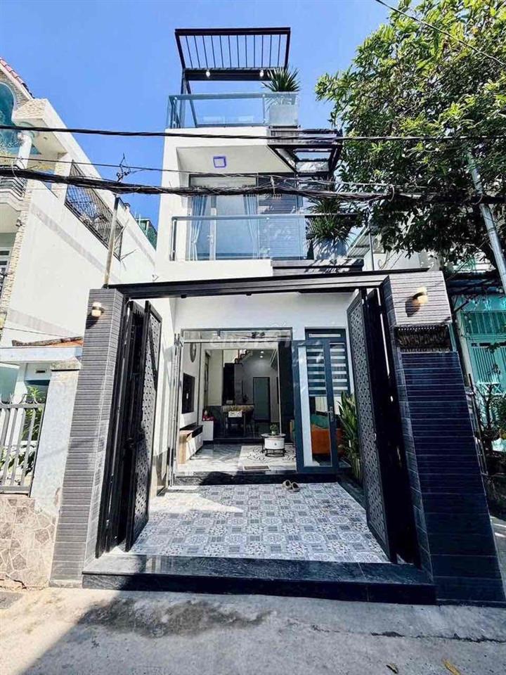 Nhà full nội thất cao cấp có phòng ngủ dưới trệt hxh ngay p16
