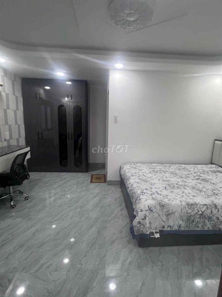 🏦 Nhà mới đẹp NC nup hẻm 256 phan huy ich P12