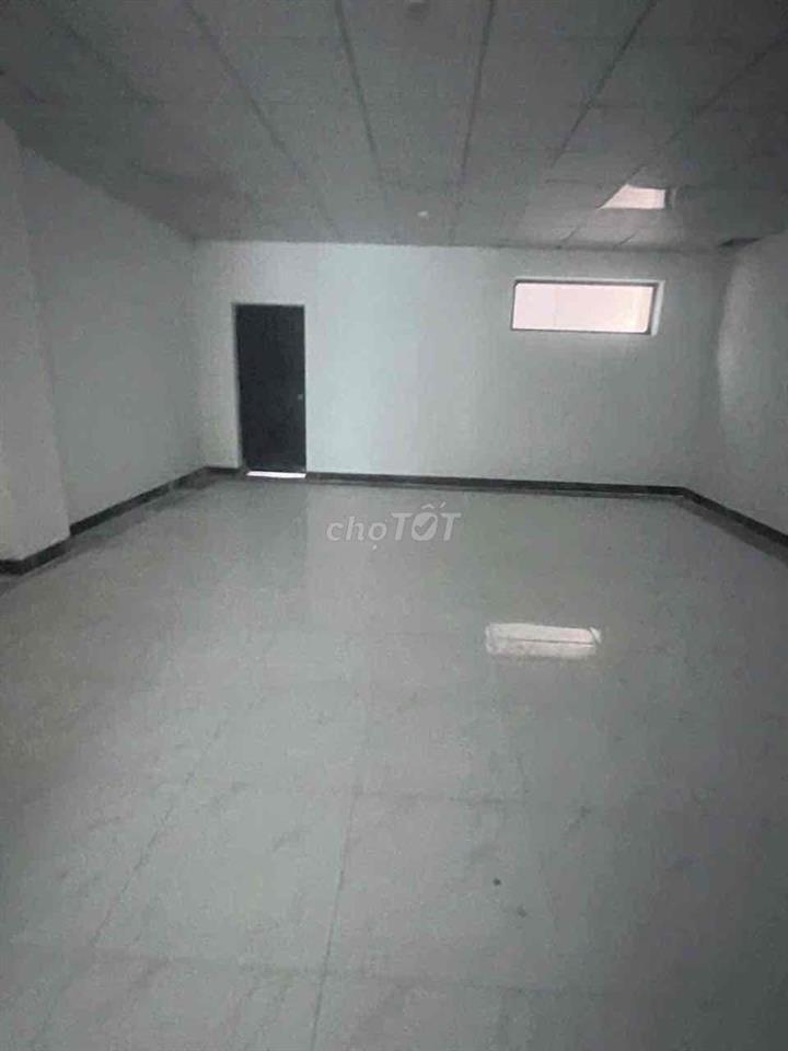 🏦 Toà mới xây NC mặt tiền đường Nguyễn Văn Khối P8