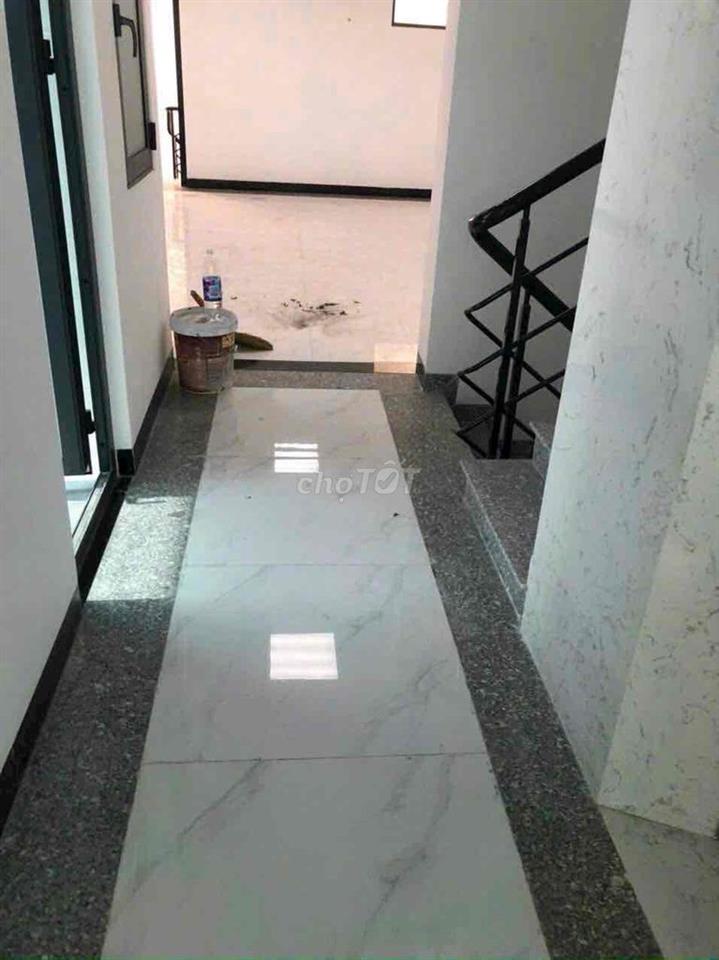 🏦 Toà mới xây NC mặt tiền đường Nguyễn Văn Khối P8
