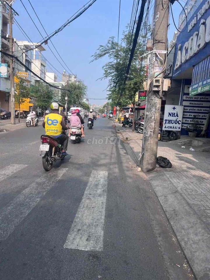 🏦 Toà mới xây NC mặt tiền đường Nguyễn Văn Khối P8