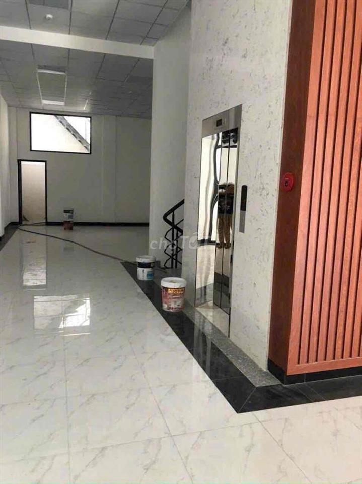 🏦 Toà mới xây NC mặt tiền đường Nguyễn Văn Khối P8