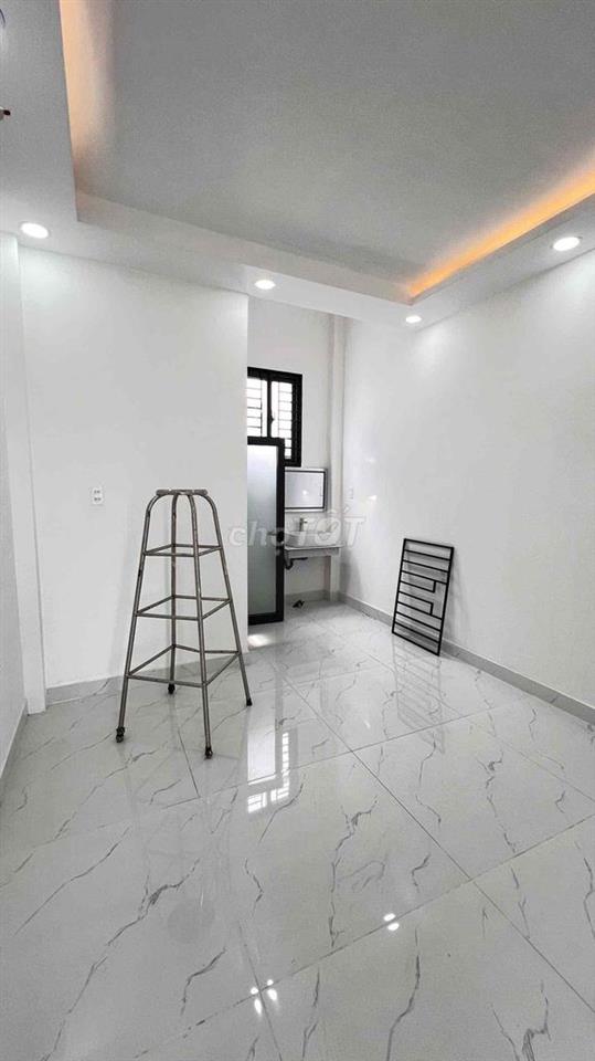 🏦 Nhà mới đẹp NC mặt tiền đường Phan Văn Trị P1