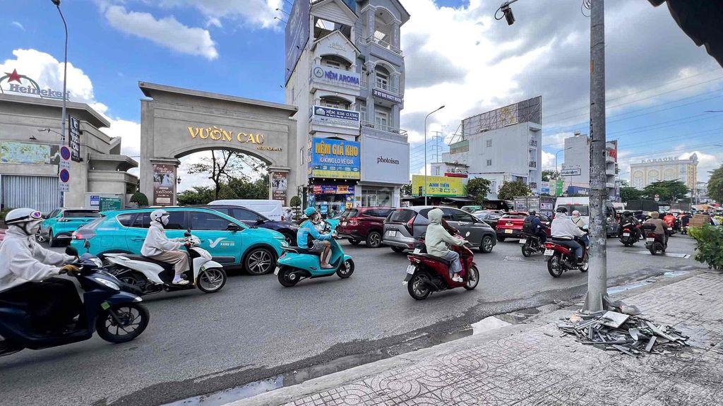 🏦 Nhà mới đẹp NC mặt tiền đường Phan Văn Trị P1