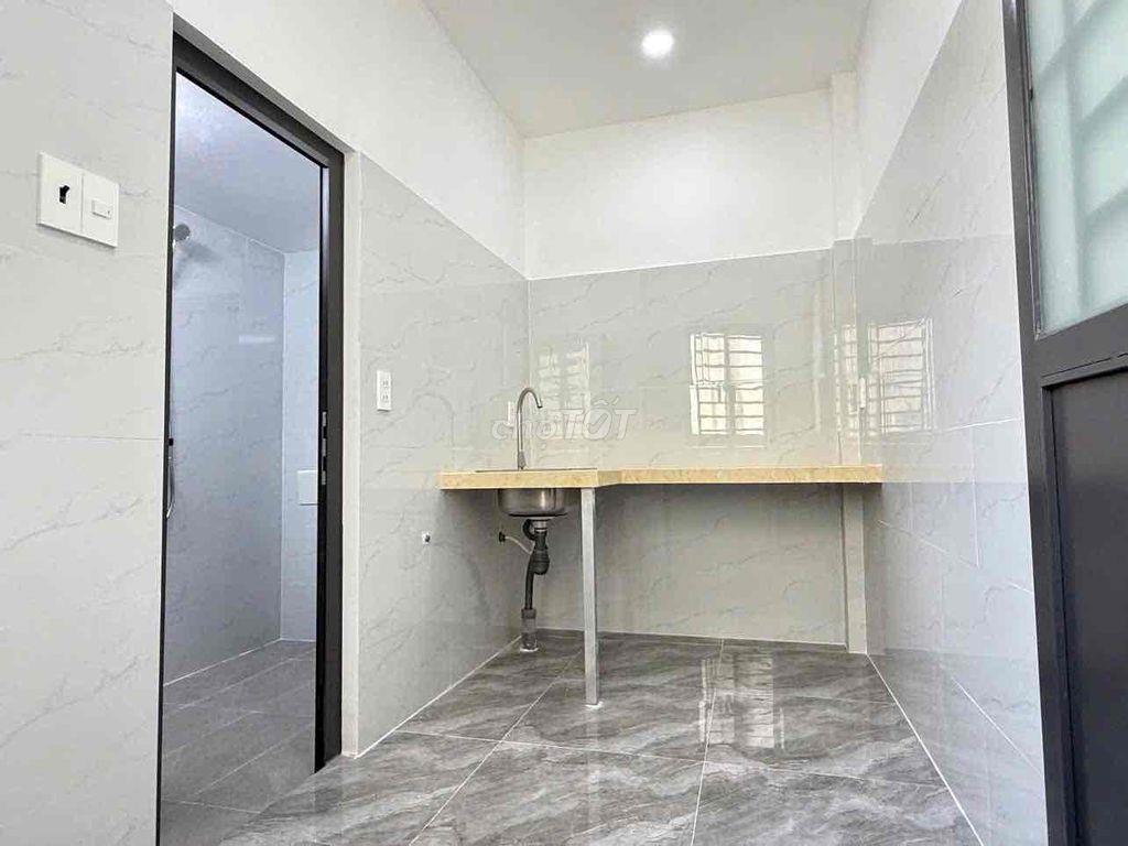 🏦 Nhà mới NC mặt tiền đường Thống Nhất P10