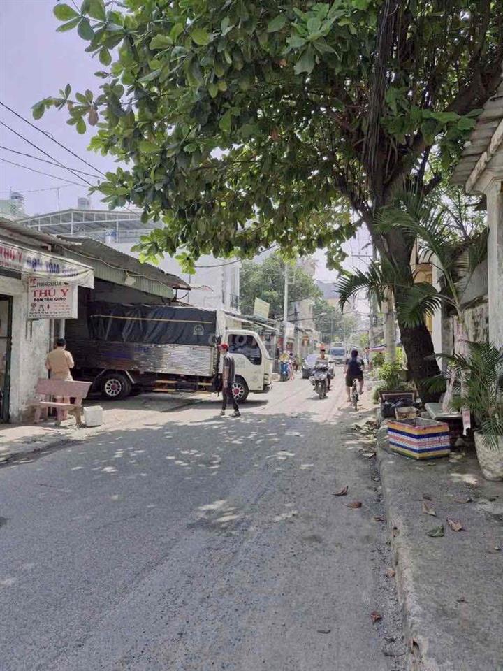 🏦 Nhà mới đẹp NC mặt tiền Nguyễn Duy Cung P12