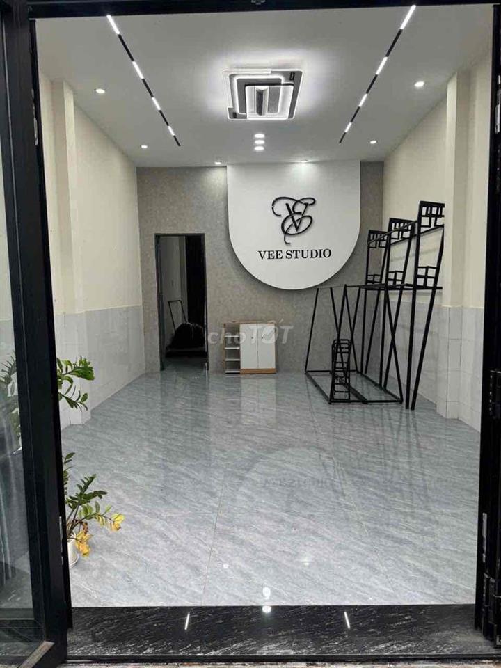 🏦 Nhà mới NC nup hẻm 1050/ Quang Trung P8