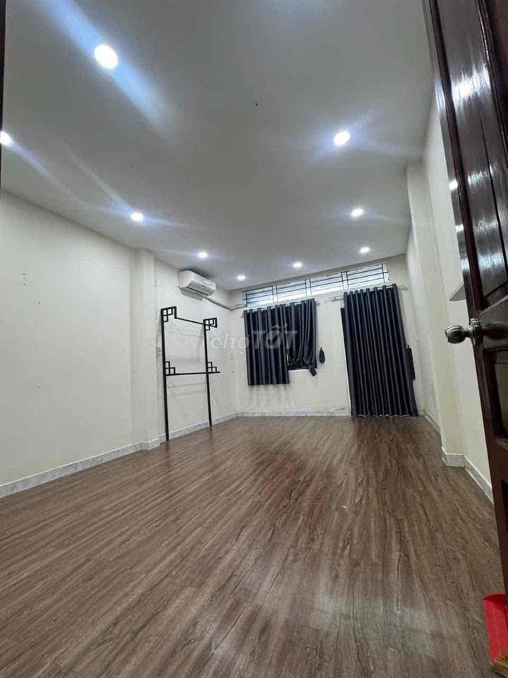 🏦 Nhà mới NC nup hẻm 1050/ Quang Trung P8