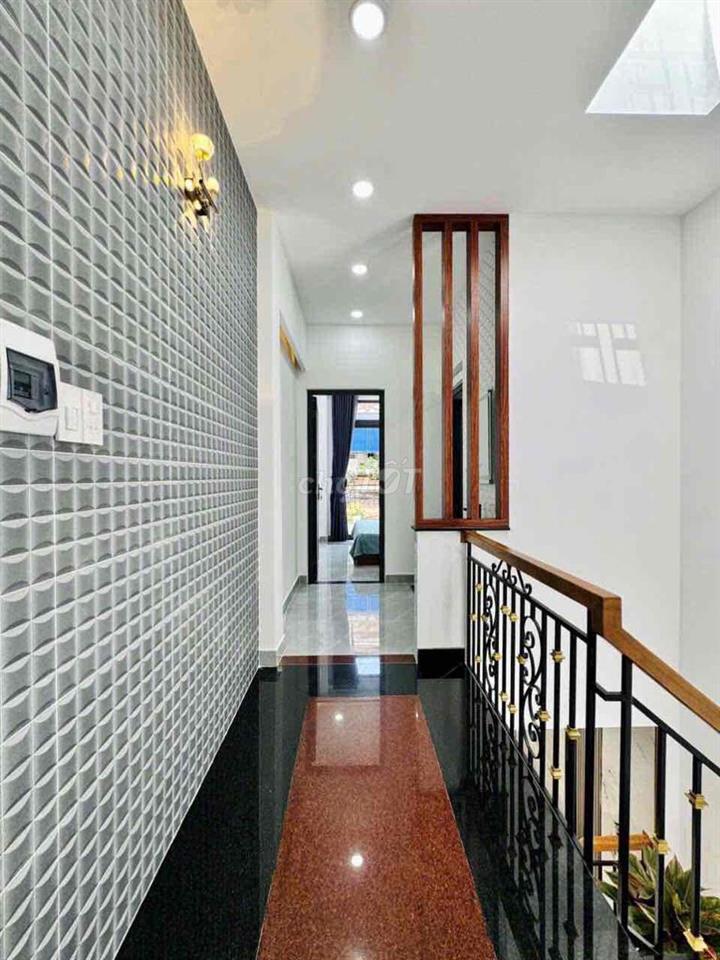 🏦 Nhà mới đẹp NC nup hẻm Phan huy Ich P12