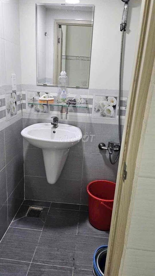 🏦 Nhà mới NC nup hẻm 276 Thống Nhất P16