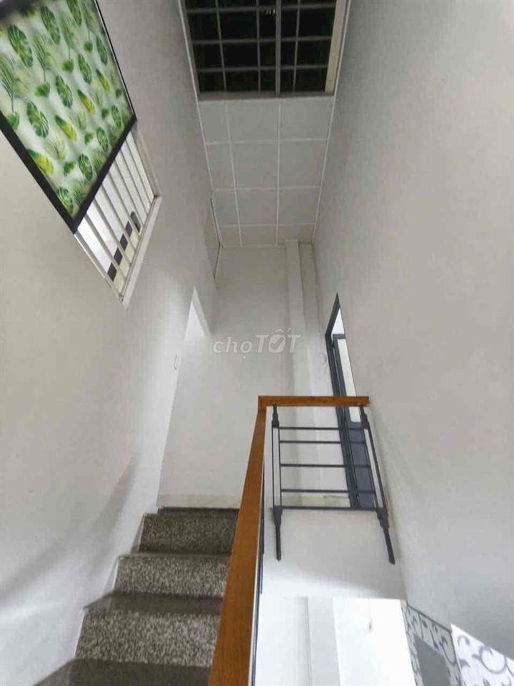 🏦 Nhà mới NC nup hẻm 417 Quang Trung P10
