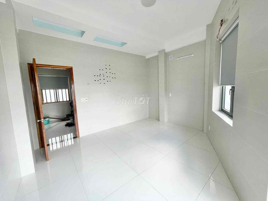 🏦 Nhà mới NC nup hẻm Nguyễn Văn Dung mt bờ kênh Tham Lương P6