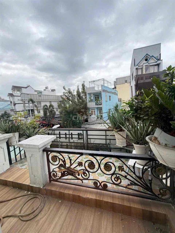 🏦 Nhà mới NC mặt tiền đường số 4 P16