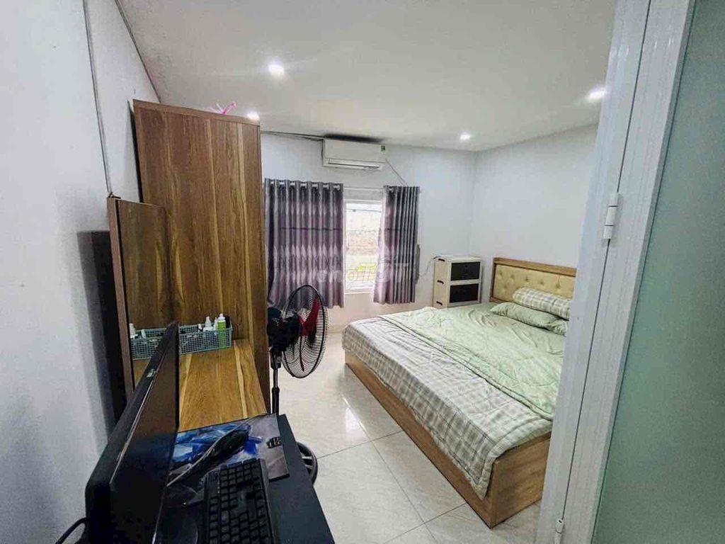 🏦 Nhà mới Đẹp NC nup hẻm mặt tiền bờ kênh Tham lương 1264 Lê Đức Thọ