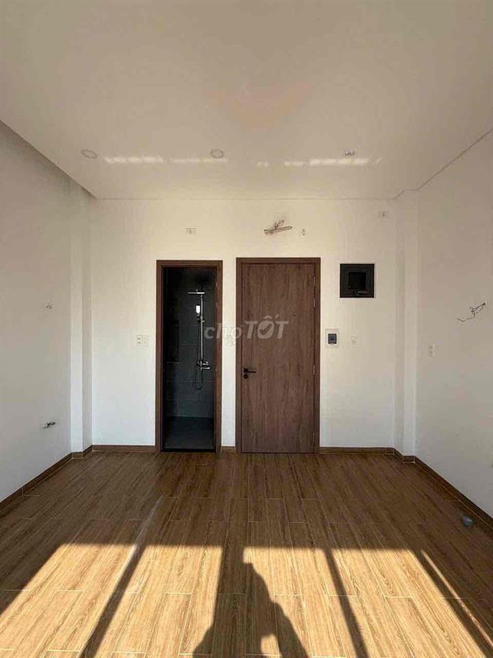 🏦 Nhà mới đẹp NC có Thang Máy nup hẻm 237 Phạm Văn Chiêu
