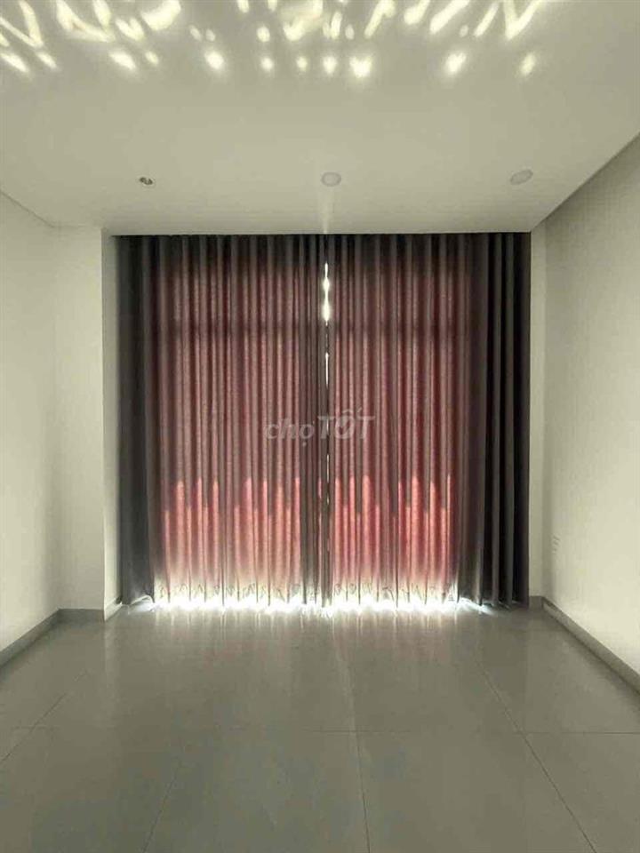 🏦 Nhà mới đẹp NC có Thang Máy nup hẻm 237 Phạm Văn Chiêu