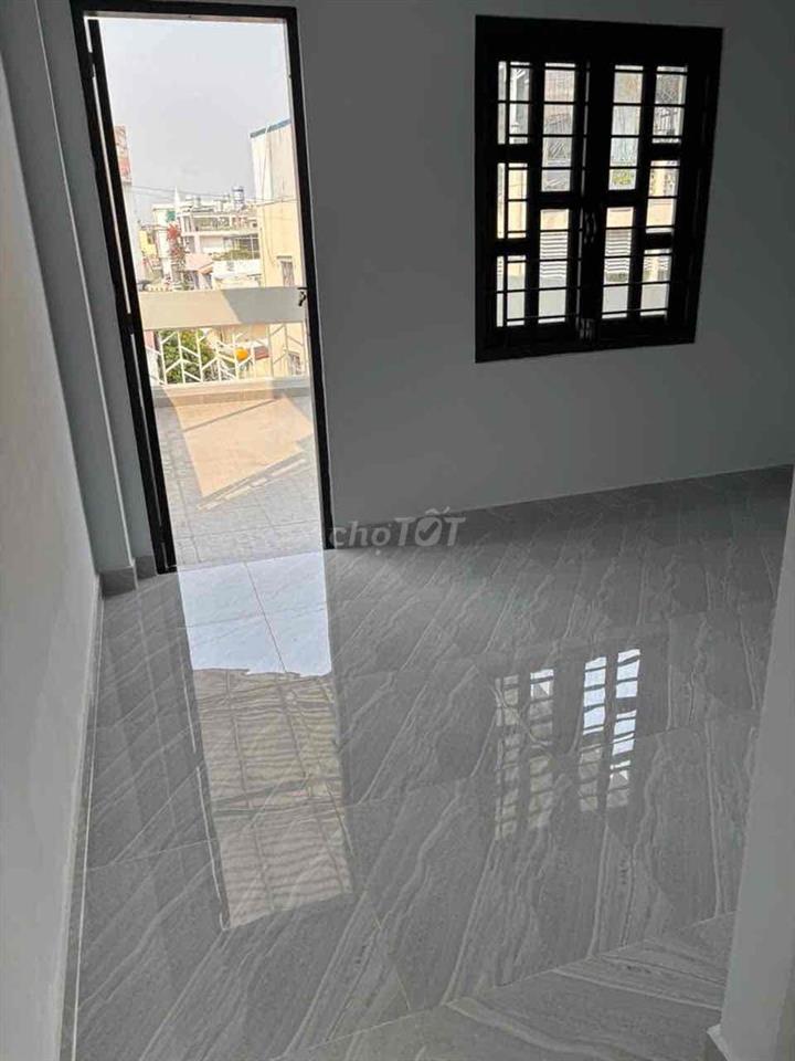 🏦 Nhà mới đẹp NC mặt tiền đường số 2 P3