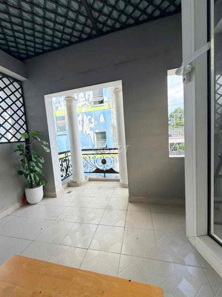🏦 Nhà mới Nc nup hẻm 323/ Thống Nhất P11