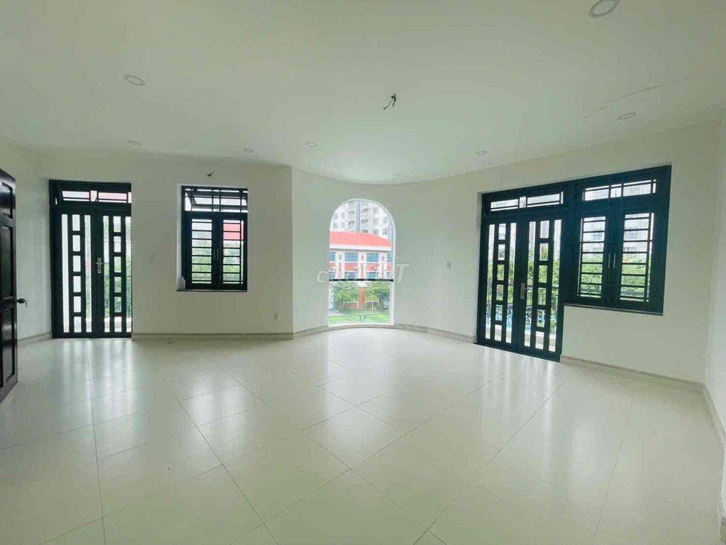 🏦 Biệt thự mới đẹp NC nup hẻm 688 Lê Đức Thọ P15