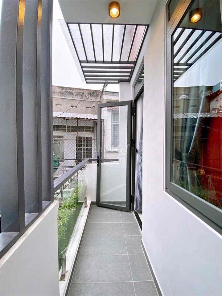 🏦 Nhà mới đẹp NC nup hẻm Nguyễn Văn Công P3