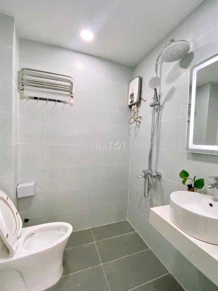 🏦 Nhà mới đẹp NC nup hẻm Nguyễn Văn Công P3