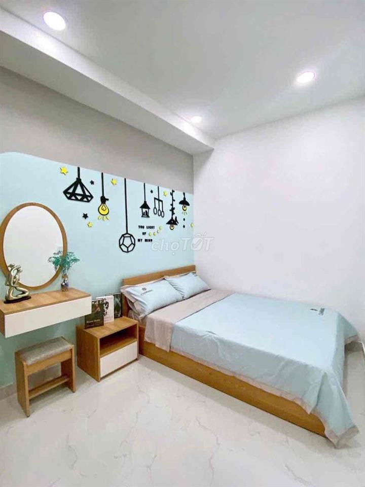🏦 Nhà mới đẹp NC nup hẻm Nguyễn Văn Công P3
