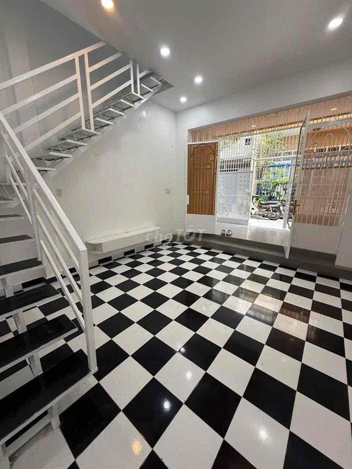 🏦 Nhà mới đẹp NC nup hẻm 417 Quang Trung P10