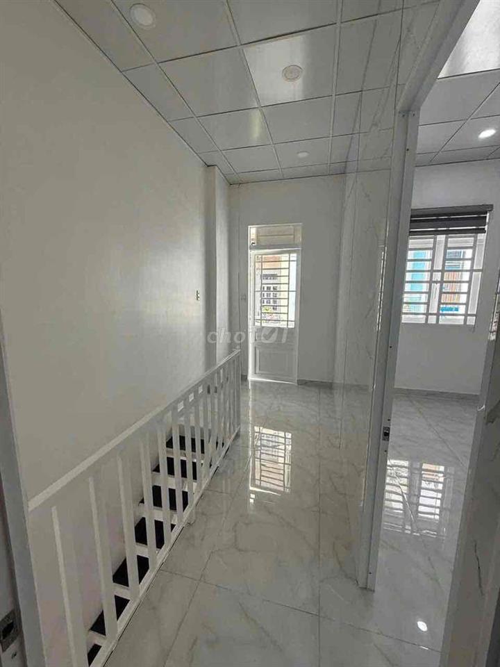 🏦 Nhà mới đẹp NC nup hẻm 417 Quang Trung P10