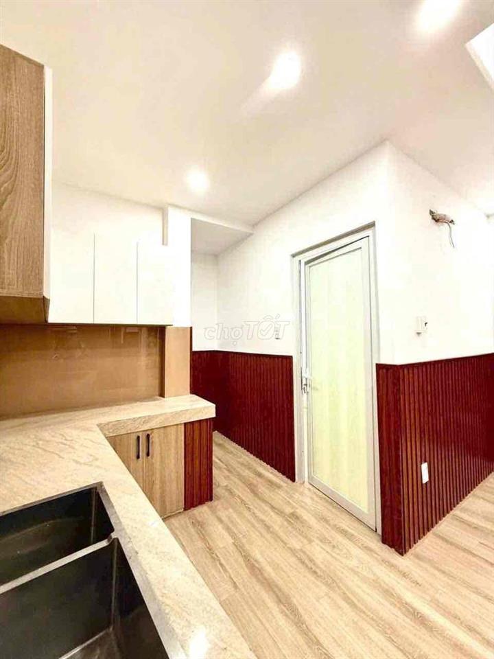 🏦 Nhà mới NC nup hẻm 252 Phạm Văn Chiêu P9