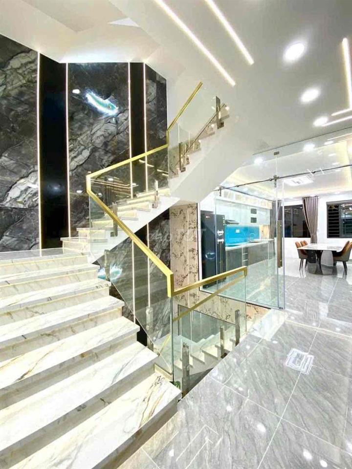 🏦 Nhà mới đẹp Nup hẻm thạnh Xuân 25 P. Thới An