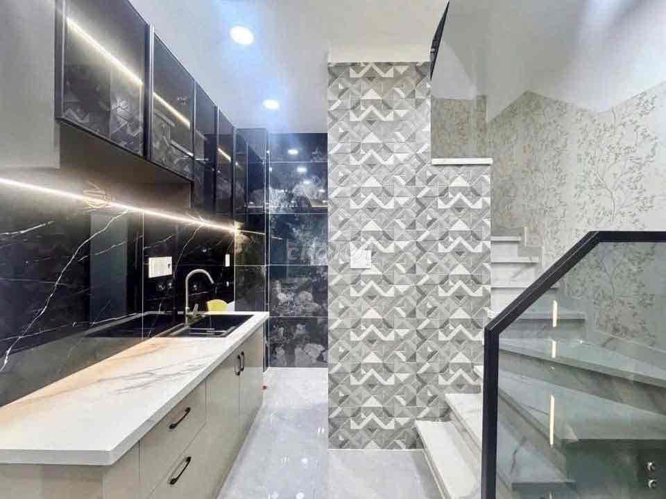 🏦 Nhà mới đẹp NC nup hẻm Huỳnh Văn Nghệ P12