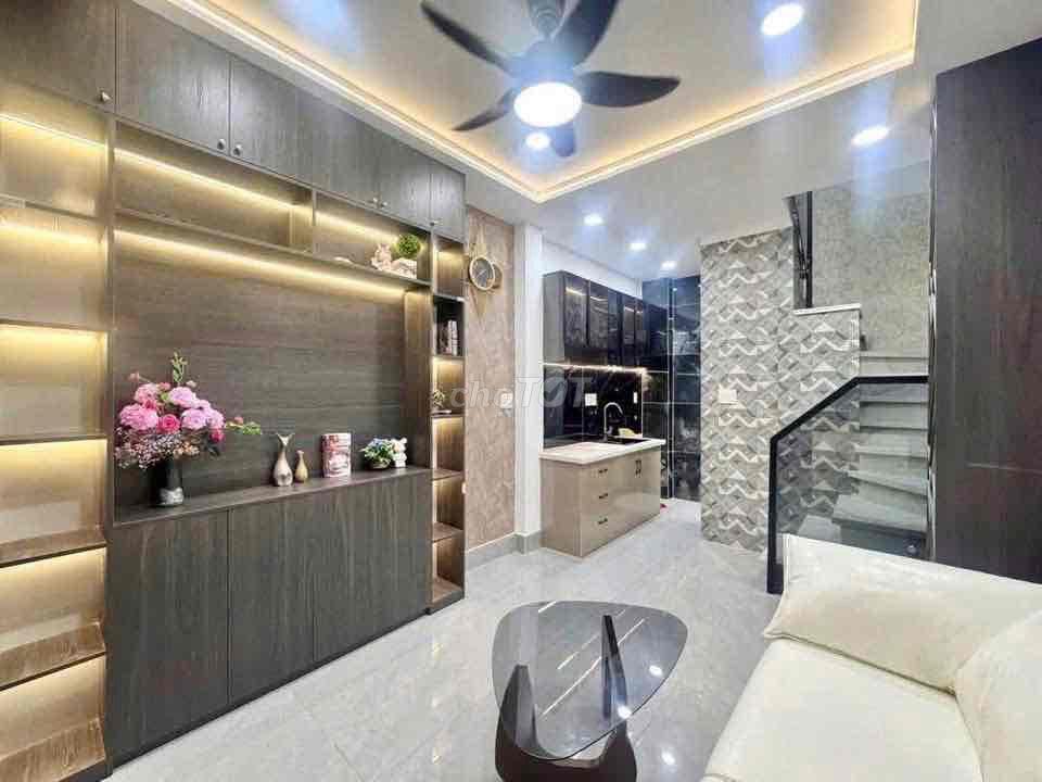 🏦 Nhà mới đẹp NC nup hẻm Huỳnh Văn Nghệ P12
