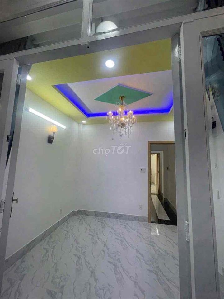 🏦 Nhà mới NC nup hẻm 198/ Nguyễn Văn khối P9