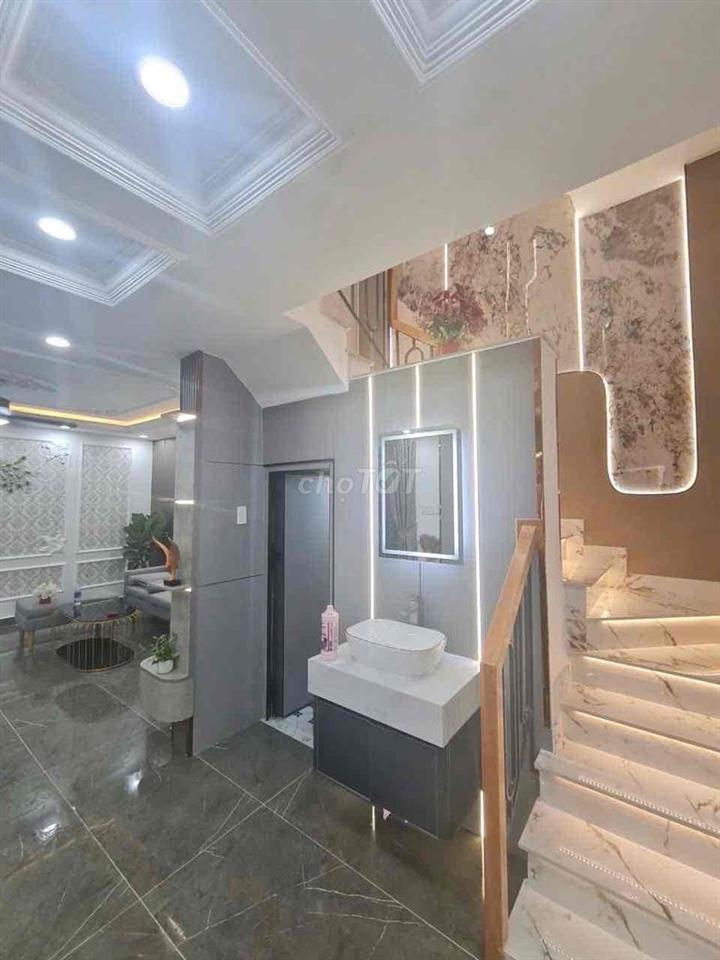 🏦 Nhà mới đẹp NC nup hẻm 533/ Phạm Văn Bạch P. Tân Sơn