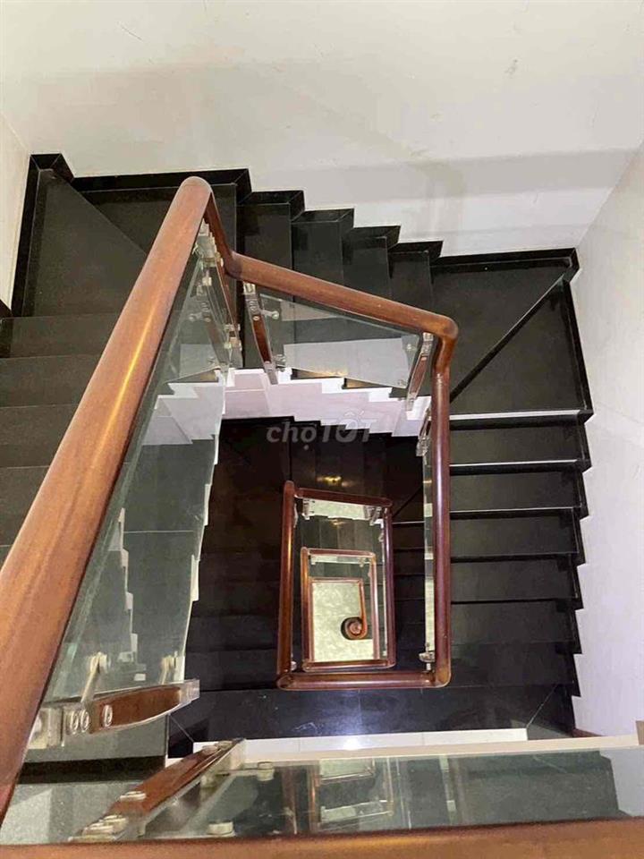🏦 Nhà mới NC nup hẻm Phamh Văn Chiêu P9