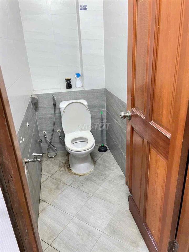 🏦 Nhà mới NC nup hẻm Phamh Văn Chiêu P9